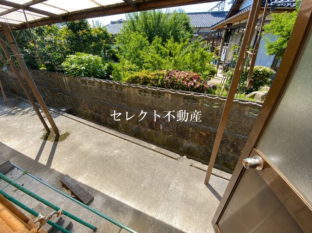 庭　【ジュネスワコー】