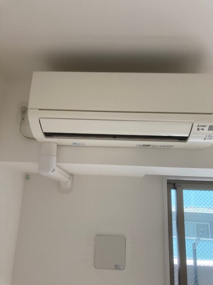 その他　エアコン付き