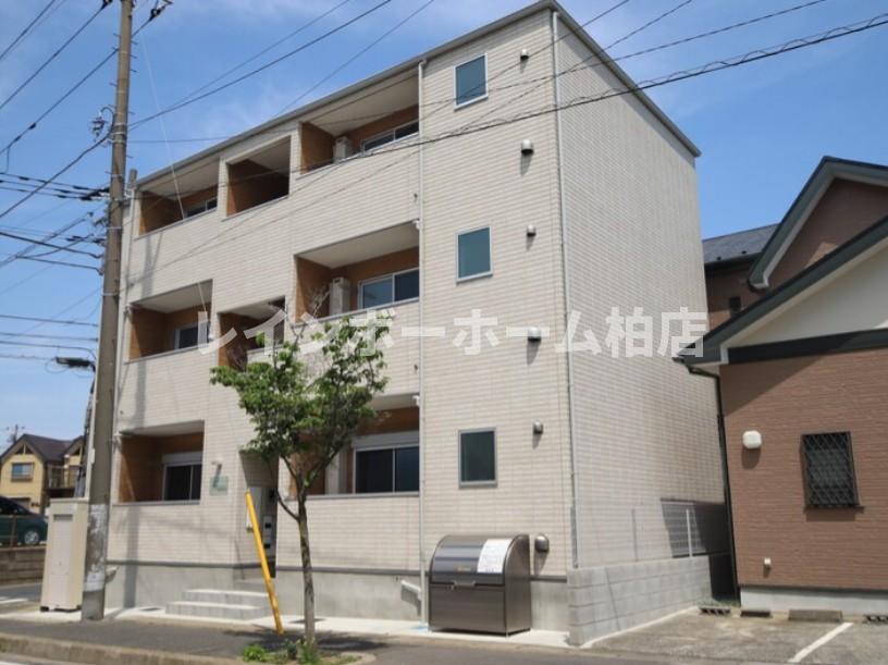 建物外観　おしゃれな外観です