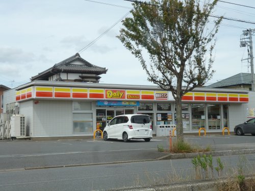 コンビニ　デイリーヤマザキ 袖ケ浦蔵波台店（コンビニ）まで497m