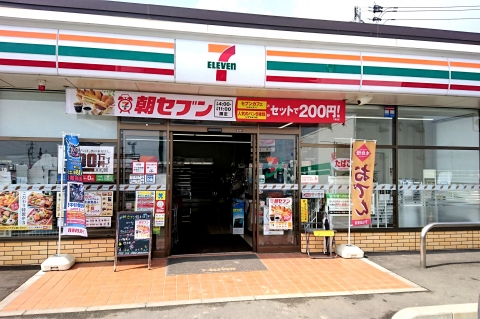 コンビニ　セブンイレブン 鳥栖加藤田町店（コンビニ）まで365m