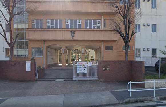 小学校　名古屋市立宝南小学校（小学校）まで730m