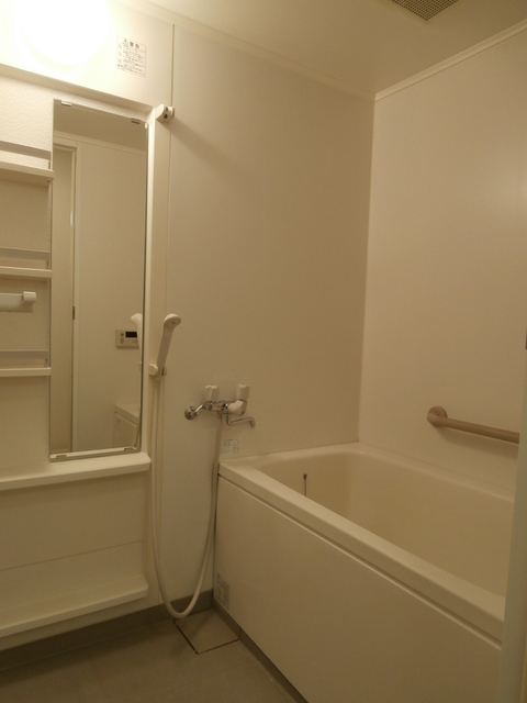 バス・シャワールーム　他部屋参考写真