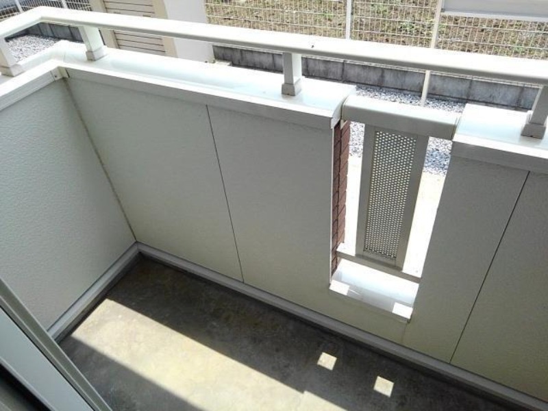 バルコニー　図面と現状に相違がある場合には現状を優先