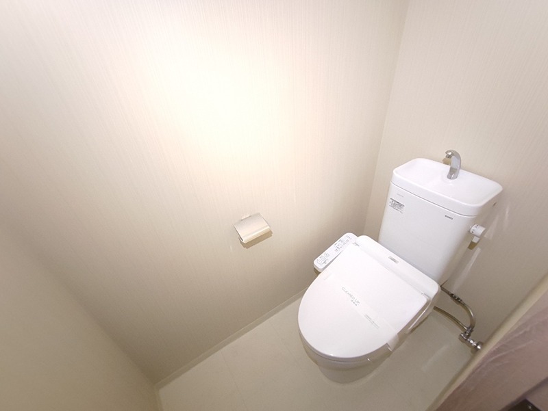 トイレ　ウォシュレット付きのトイレです。
