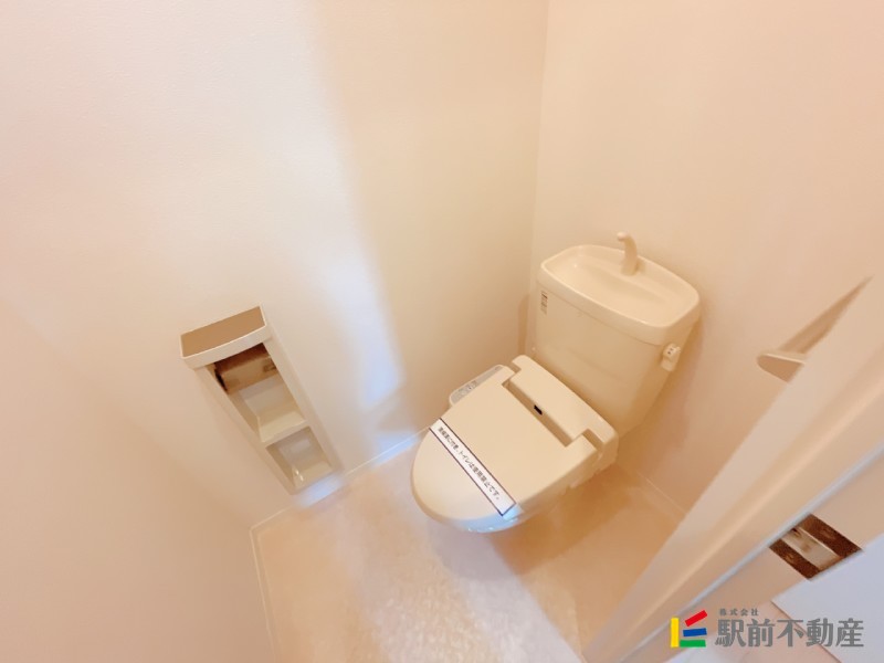 シャーメゾンHIKARI II B棟のトイレ写真