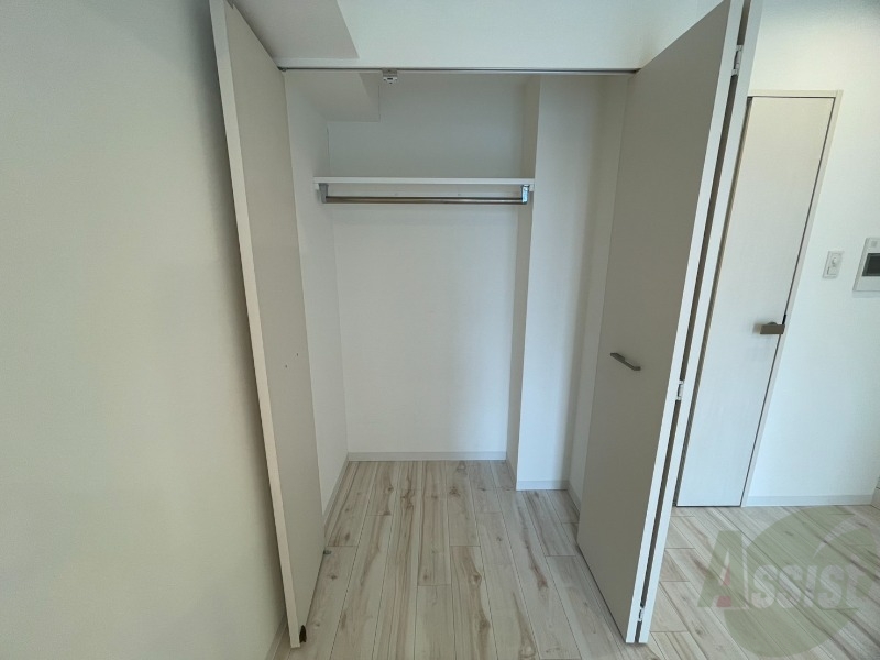 収納　収納もバッチリあるのでお部屋が片付きますよ！