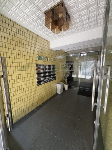 グローリア諏訪の外観写真