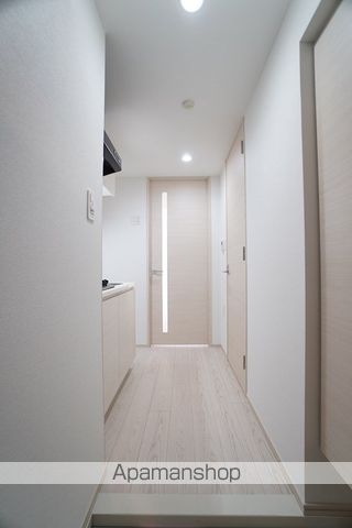 東京メトロ日比谷線 三ノ輪駅 徒歩4分 12階建 築8年の玄関写真
