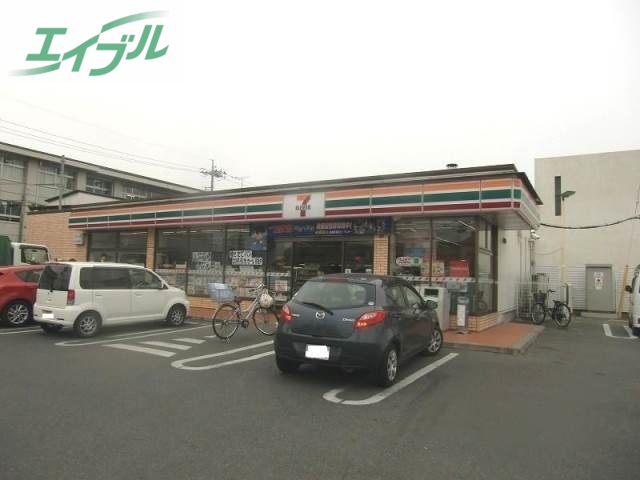 コンビニ　セブンイレブン岡山平井4丁目店（コンビニ）まで405m