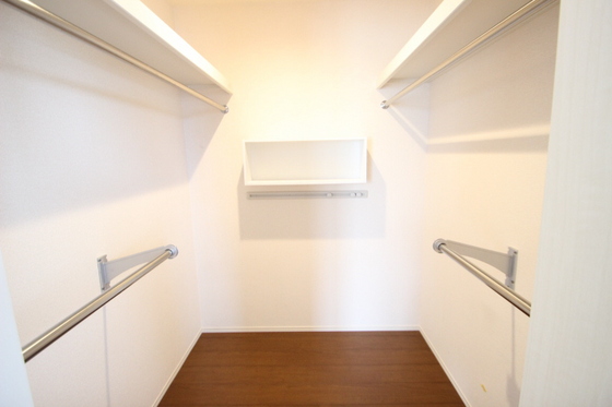 収納　※別部屋の写真です