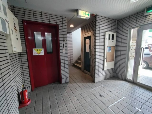 エントランス