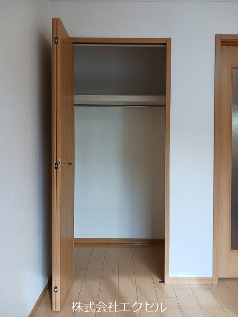多摩都市モノレール 大塚・帝京大学駅 徒歩5分 2階建 築19年の内装写真