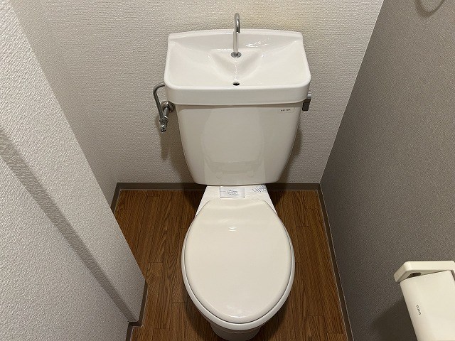 トイレ　同マンション別部屋