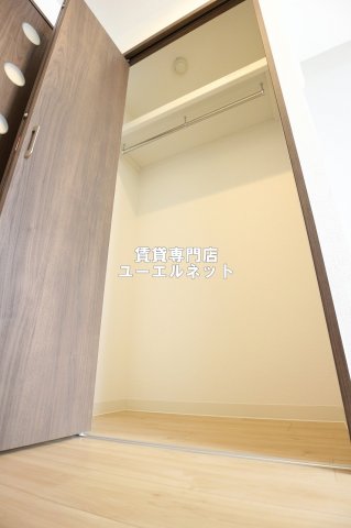 収納　クローゼット付きでお部屋もスッキリ♪