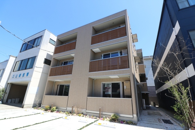 建物外観　建物外観