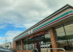 コンビニ　セブンイレブン山口阿知須店（コンビニ）まで552m