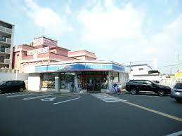 コンビニ　ローソン 東大阪角田一丁目店（コンビニ）まで65m