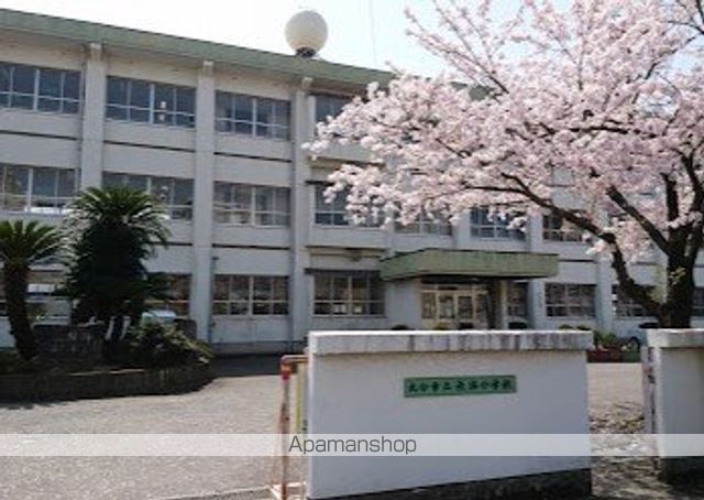 小学校　大分市立長浜小学校（小学校）まで414m