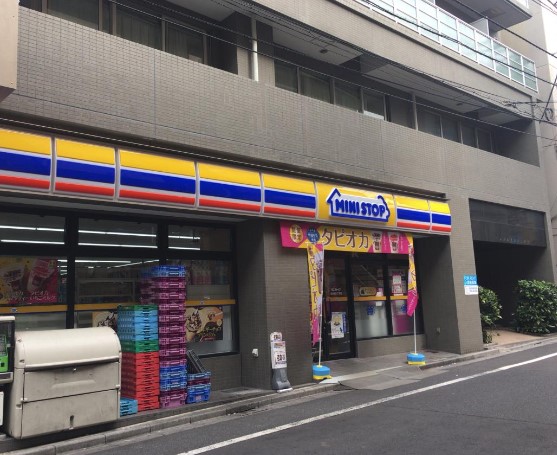 コンビニ　ミニストップ北新宿4丁目店（コンビニ）まで345m
