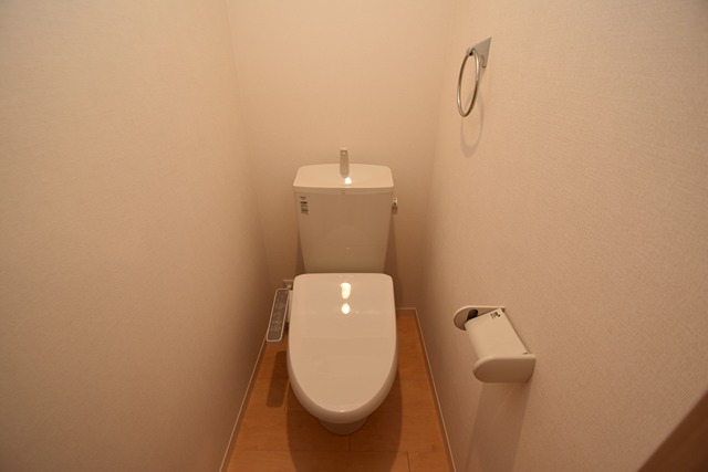 ポルトボヌール千里山のトイレ写真