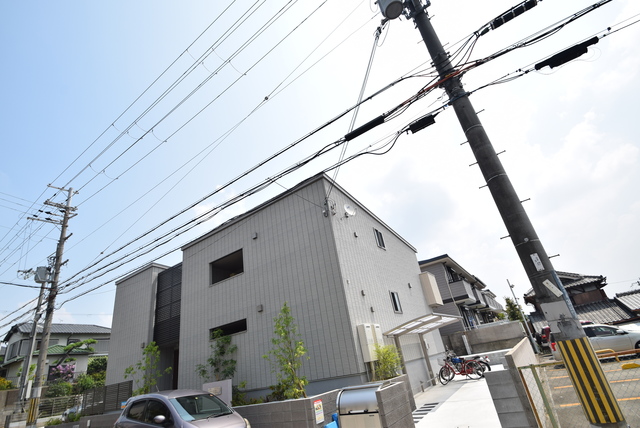 ポルトボヌール千里山の外観写真