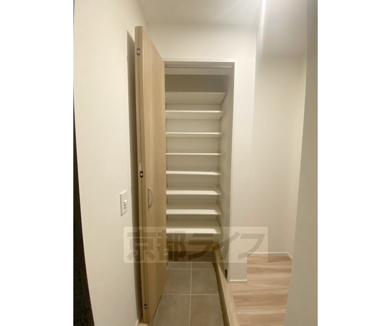 玄関　同タイプ流用