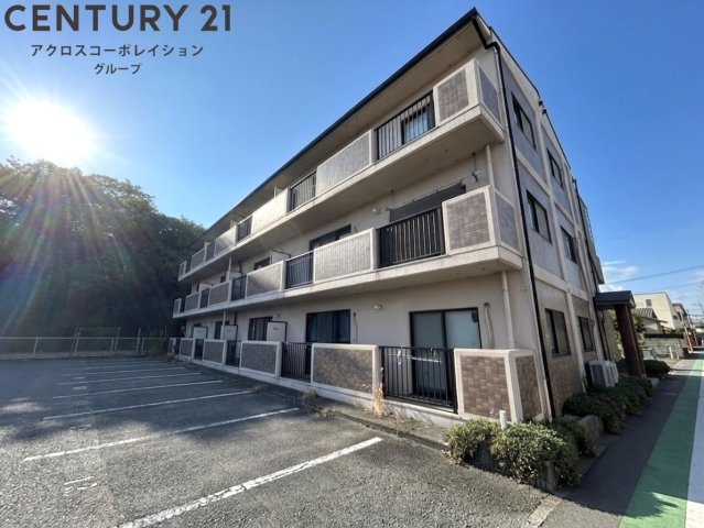 建物外観　敷地内に駐輪場あります！