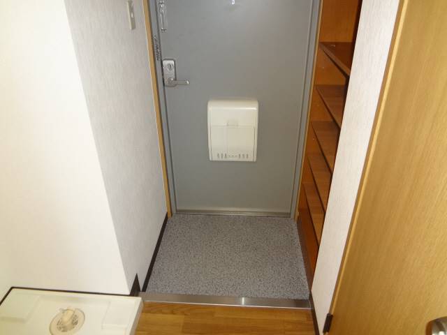 サンライズ長田の玄関写真
