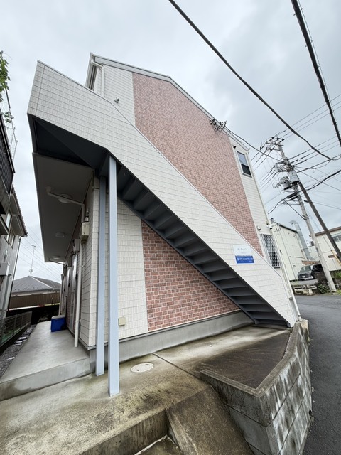 多摩都市モノレール 大塚・帝京大学駅 徒歩10分 築6年