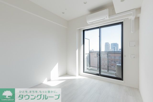 テラス月島の居間写真