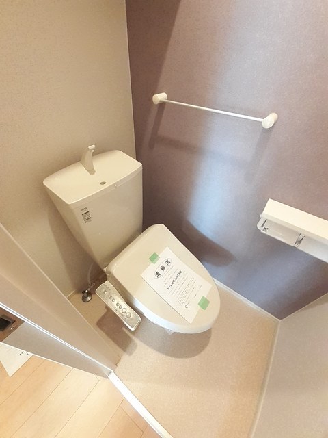 マリナ レインボー ガーデンのトイレ写真