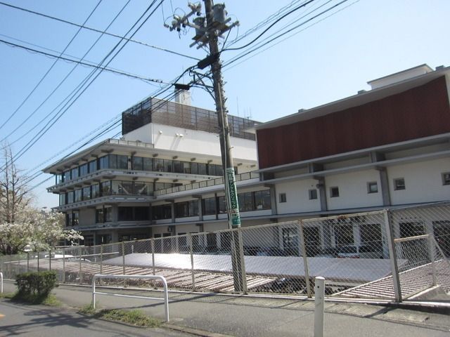 役所　★★鎌倉市役所（役所）まで545m
