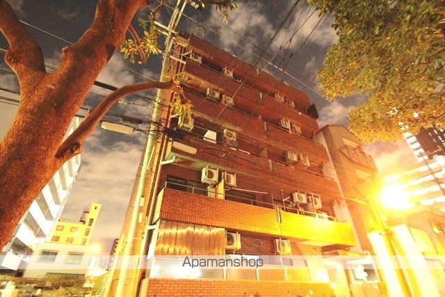 オーブ新大阪の外観写真