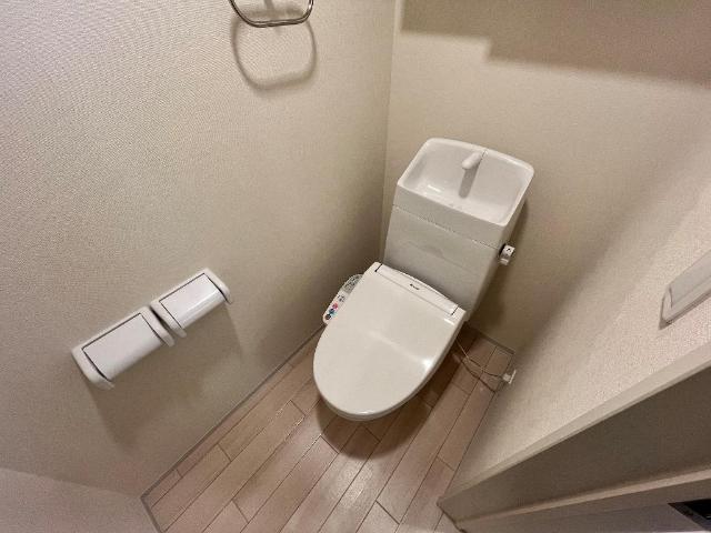 トイレ　シャワー付トイレ（イメージ）