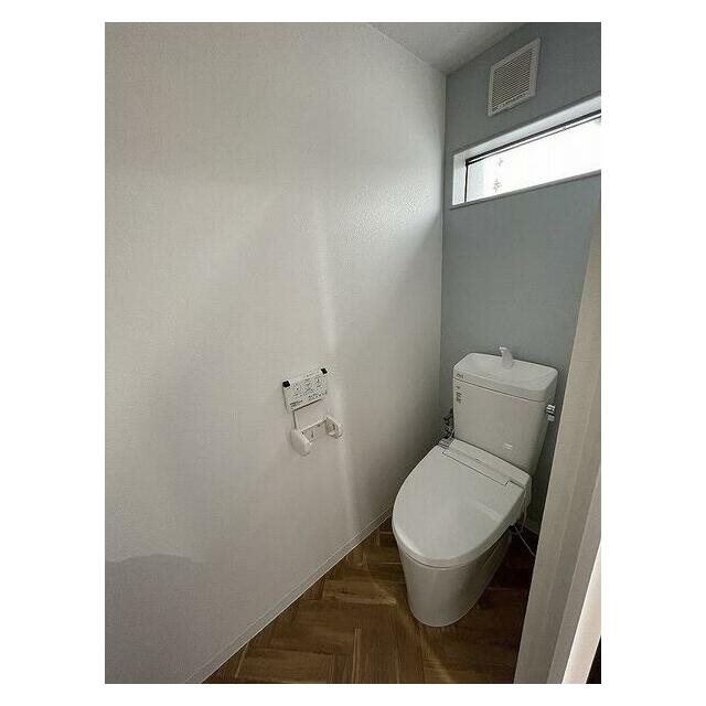 上桂前田町貸家のトイレ写真