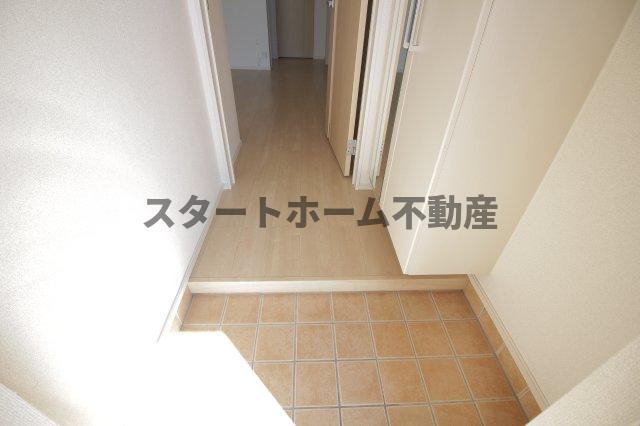 玄関　ゆったりとした玄関です