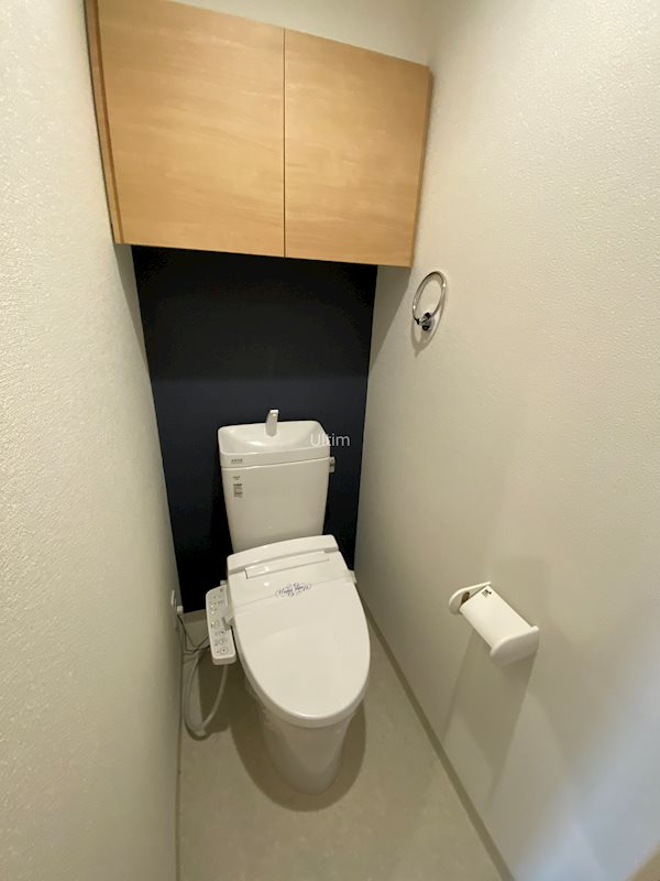 トイレ　別部屋の写真です。