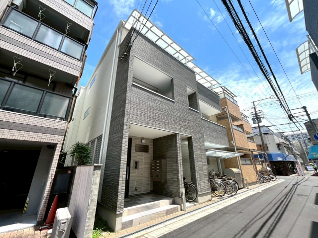 京阪本線 西三荘駅 徒歩5分 築11年
