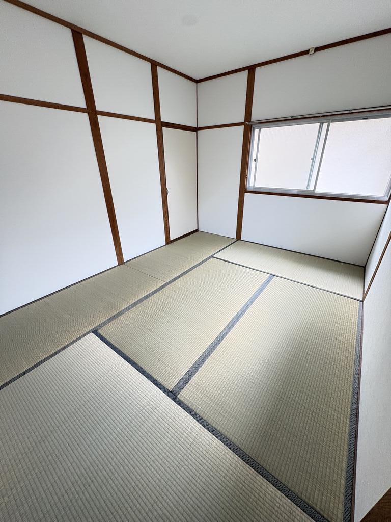 藤本三郎1丁目1番47号貸家の内装写真