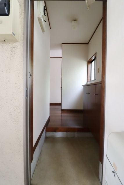 玄関　★お問い合わせはタウンハウジングまで★