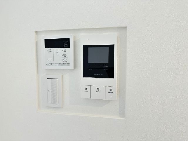 セキュリティ　モニター付きインターホンあります