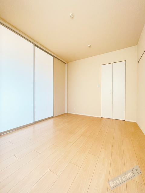 SakaeCasaの居間写真