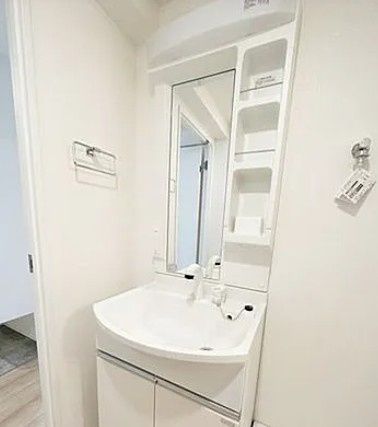 洗面設備　別タイプ部屋　参考写真です