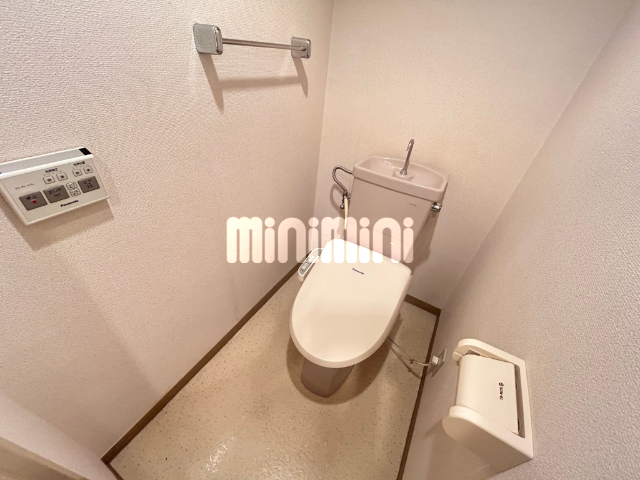 フラット百合ヶ丘のトイレ写真