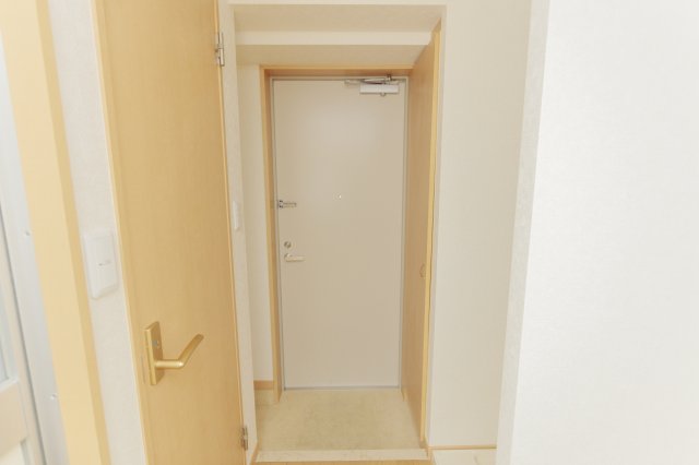 玄関　別部屋サンプル