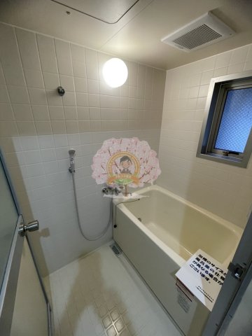 バス・シャワールーム　別部屋参考写真