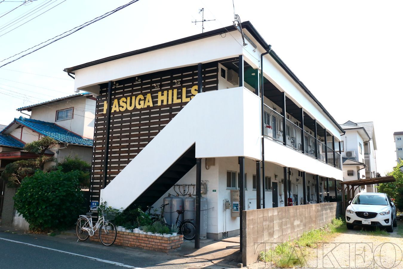 【カスガヒルズの建物外観】