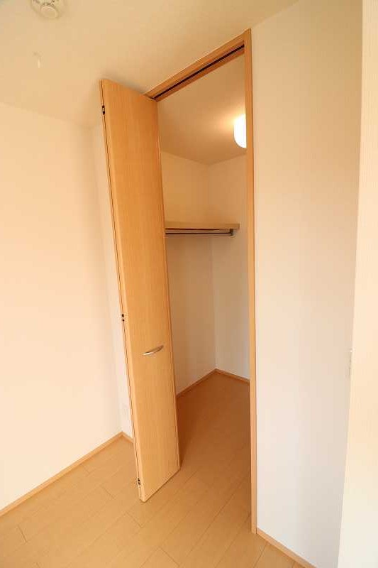 収納　＊同物件、別部屋になります