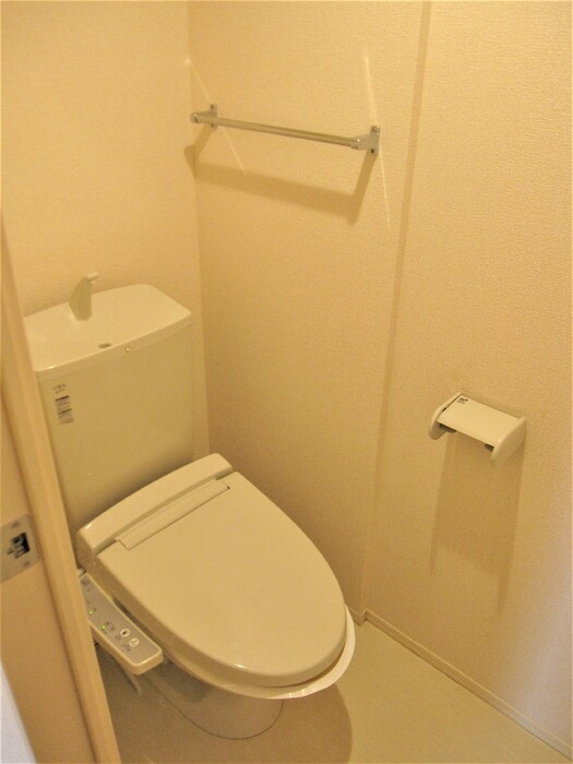 【福山市日吉台のアパートのトイレ】